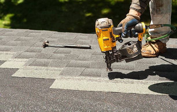 Best Roof Maintenance Services  in Pacific, WA
